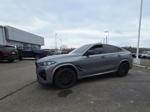 Used 2024 BMW X6 M Competition image 3
