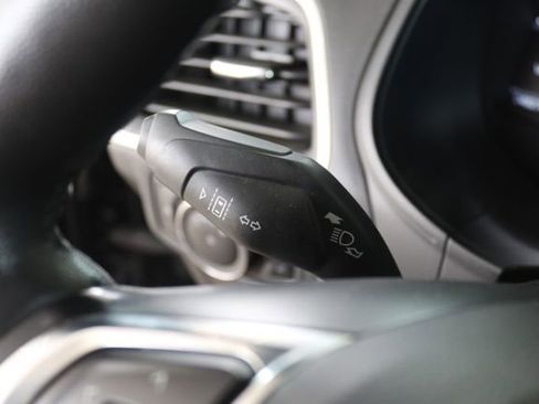 Used 2023 Ford Edge Titanium image 14