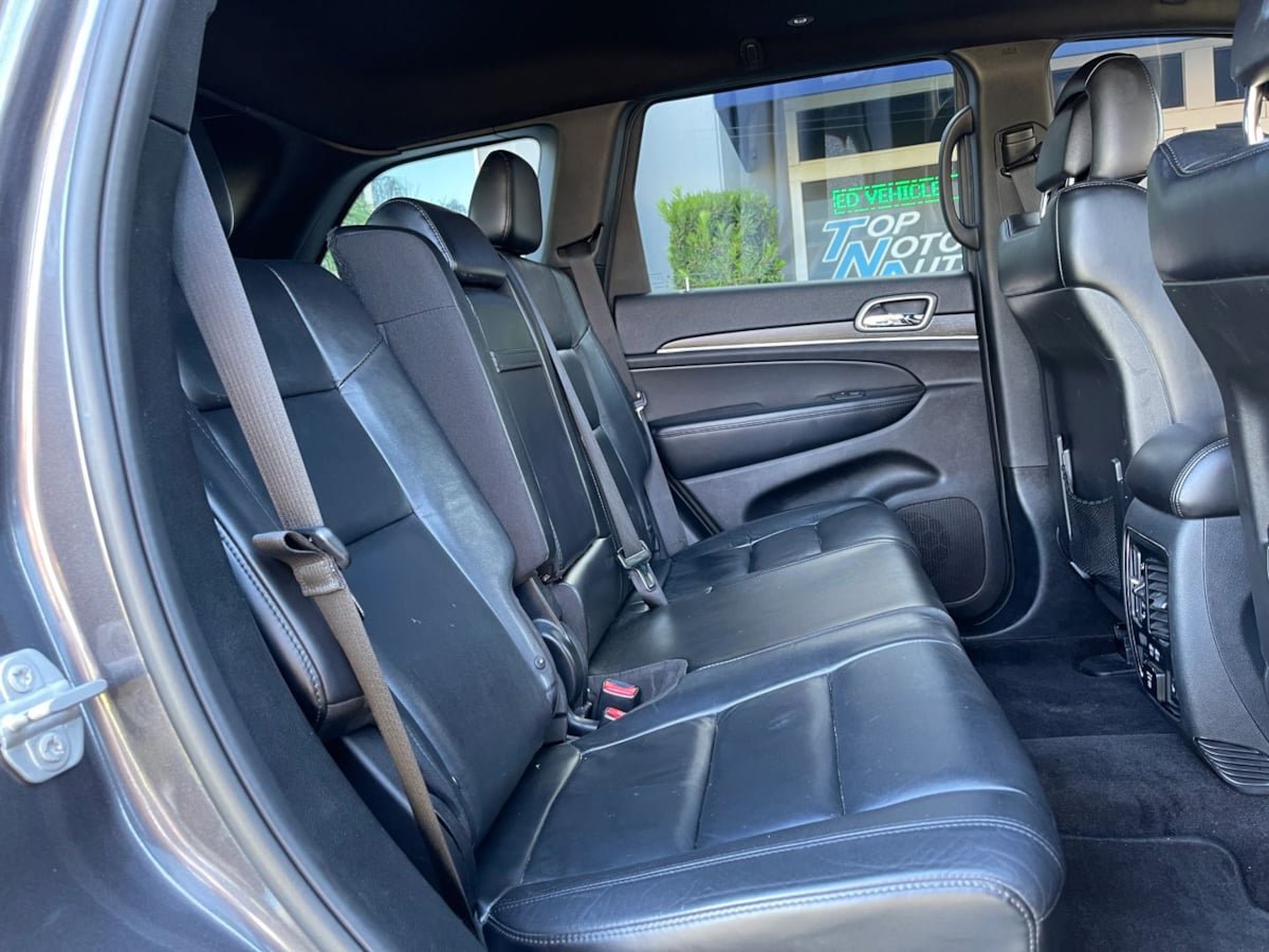 Used 2018 Jeep Grand Cherokee Limited RWD image 28