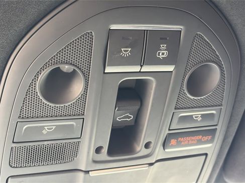 Used 2021 Genesis G70 3.3T w/ Sport Package image 25