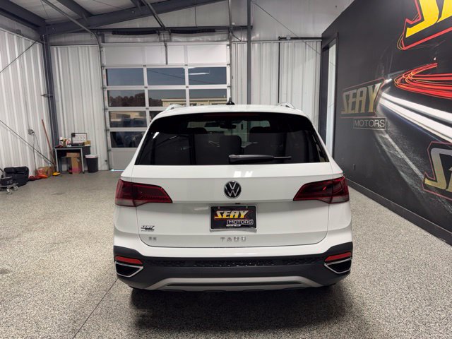 Used 2024 Volkswagen Taos SE FWD image 18