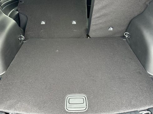 New 2026 Jeep Compass Latitude image 12