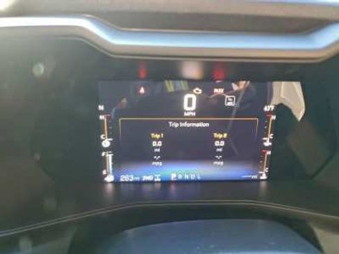 Used 2023 Chevrolet Colorado Trail Boss w/ Technology Package AWD/4WD image 8