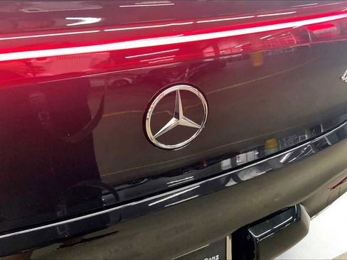 Certified 2023 Mercedes-Benz EQS 580 4MATIC Sedan image 14