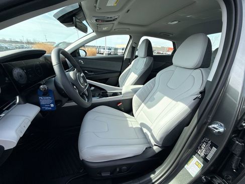 New 2026 Hyundai Elantra Limited FWD image 12