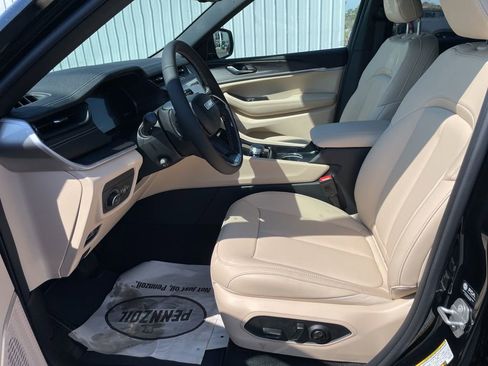 New 2026 Jeep Grand Cherokee Limited AWD/4WD image 21