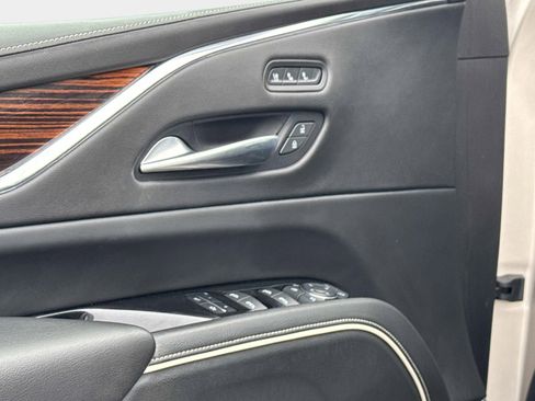 Used 2021 Cadillac Escalade Premium Luxury w/ Driver Assist Tech Package image 18