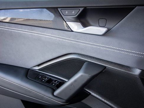 New 2026 Volkswagen Tiguan SE R-Line image 27