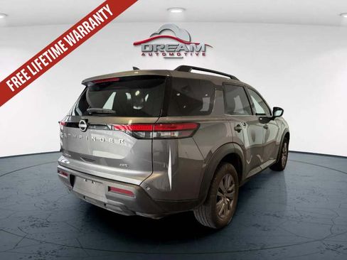 Used 2025 Nissan Pathfinder SV AWD/4WD image 22