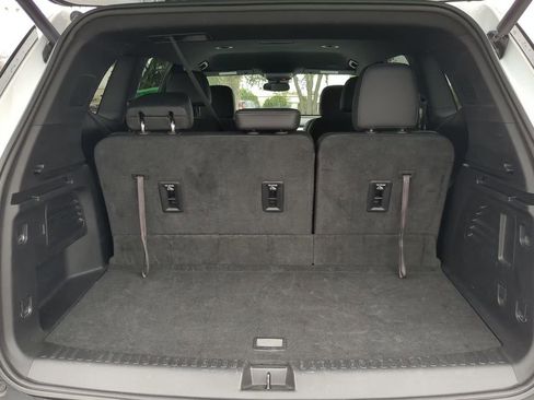 Used 2025 Buick Enclave Preferred image 13