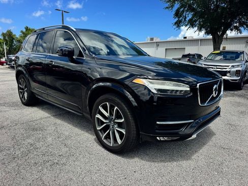 Used 2017 Volvo XC90 T6 Momentum w/ Vision Package AWD/4WD image 7