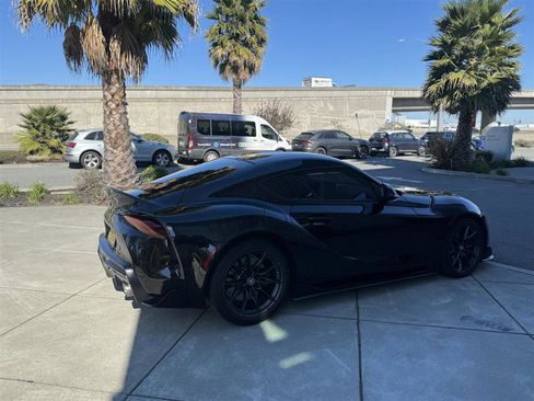 Used 2024 Toyota Supra Premium w/ Driver Assist Package image 6