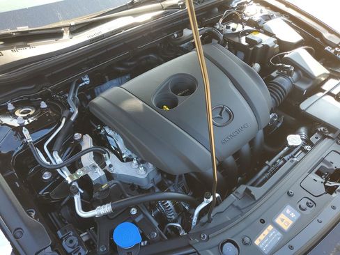 New 2026 MAZDA MAZDA3 2.5 S Hatchback w/ Premium Pkg image 9