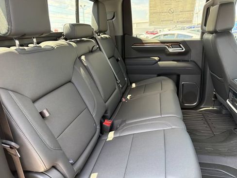 New 2026 GMC Sierra 1500 Elevation w/ Elevation Premium Package AWD/4WD image 23