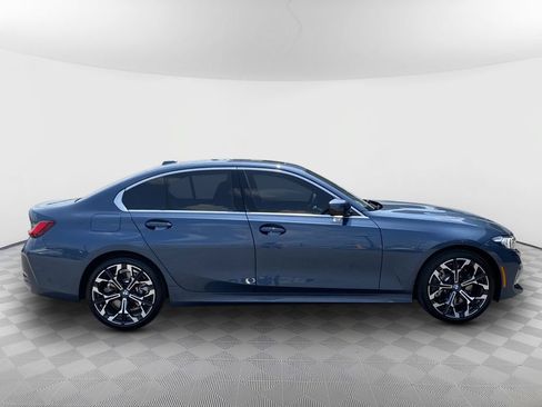 Used 2025 BMW 330i Sedan RWD image 9