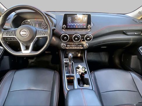Used 2024 Nissan Sentra SR w/ SR Premium Package FWD image 16