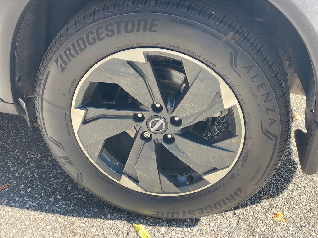 Certified 2024 Nissan Rogue SV AWD/4WD image 23
