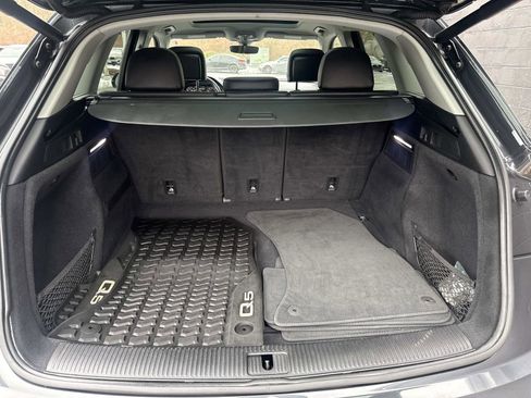Used 2019 Audi Q5 2.0T Premium Plus w/ Premium Plus Package image 11
