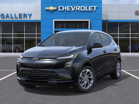 New 2027 Chevrolet Bolt LT w/ Comfort Package image 7