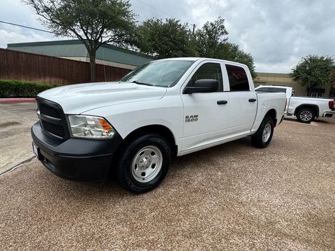 Used 2016 RAM 1500 Tradesman w/ Popular Equipment Group RWD image 11