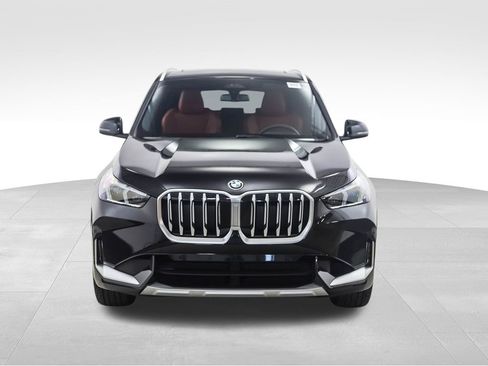 Used 2025 BMW X1 xDrive28i w/ Technology Package image 8