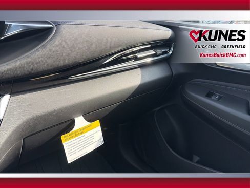 New 2026 Buick Envista Sport Touring w/ Convenience I Package FWD image 31