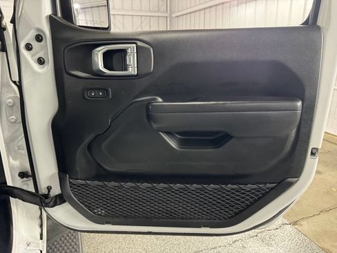 Used 2021 Jeep Wrangler Unlimited Sport AWD/4WD image 44