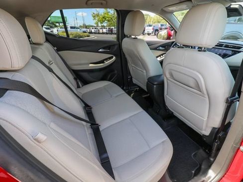 Used 2021 Buick Encore GX Select FWD image 23