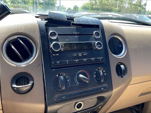 Used 2005 Ford F150 STX RWD image 24