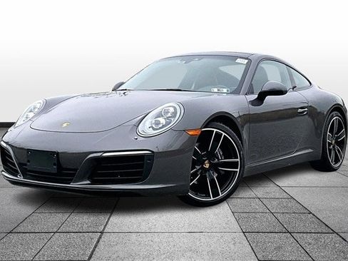 Used 2017 Porsche 911 Carrera 4 image 4