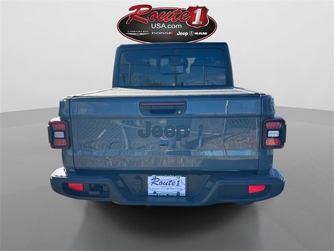 New 2026 Jeep Gladiator Sport image 9