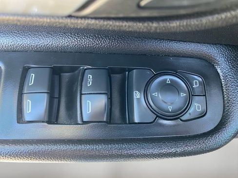 Used 2019 GMC Terrain SLE image 17