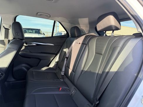 Used 2024 Buick Envision Preferred image 12