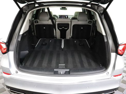Used 2024 Acura MDX SH-AWD w/ Technology Package image 28