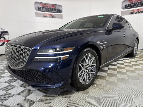 Used 2025 Genesis G80 2.5T image 8
