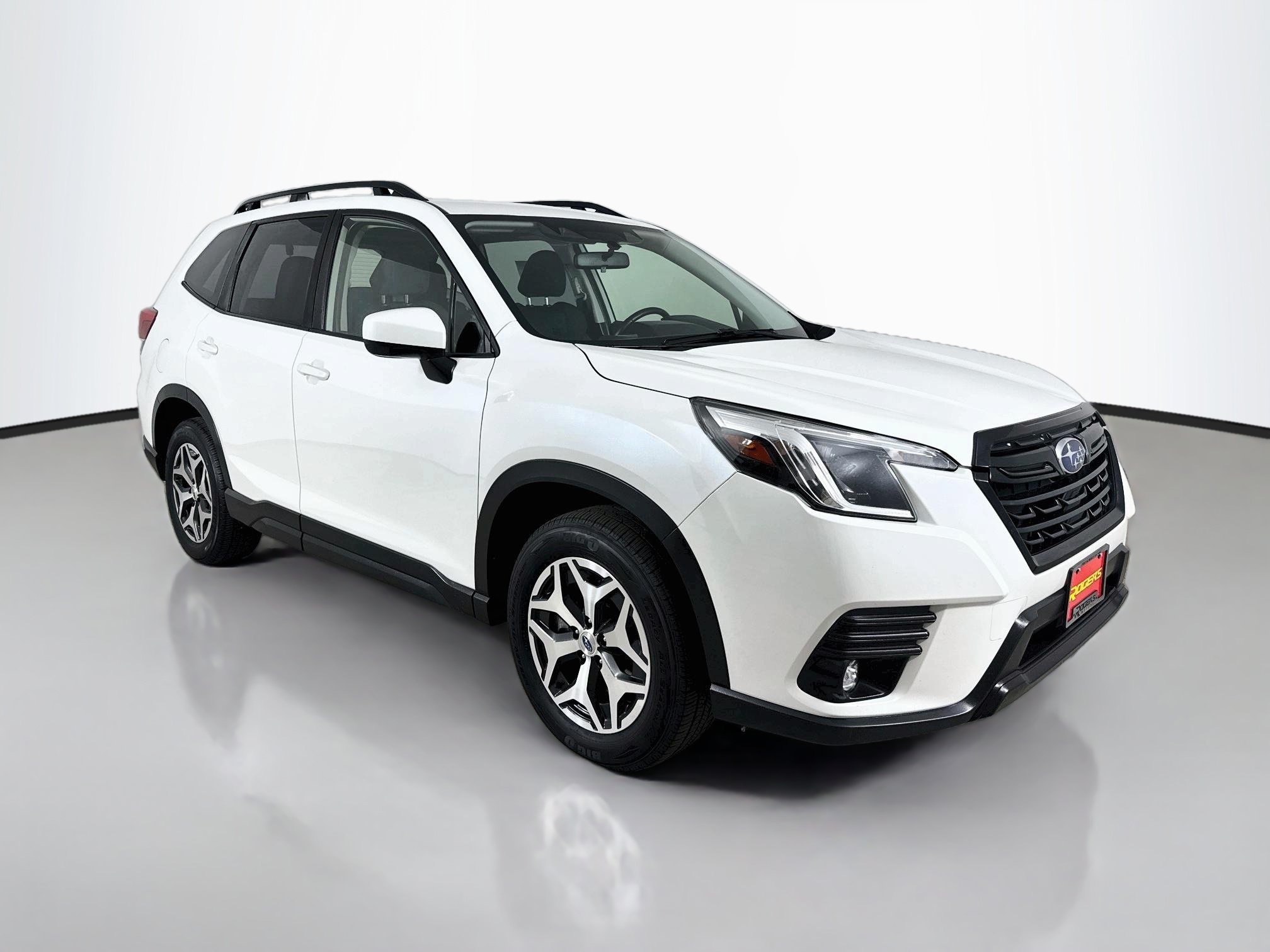 Used 2024 Subaru Forester Premium AWD/4WD image 1