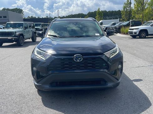 Used 2021 Toyota RAV4 XLE Premium AWD/4WD image 2