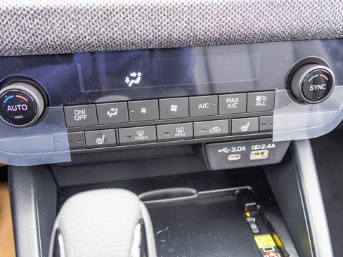 New 2026 Subaru Outback Premium image 25