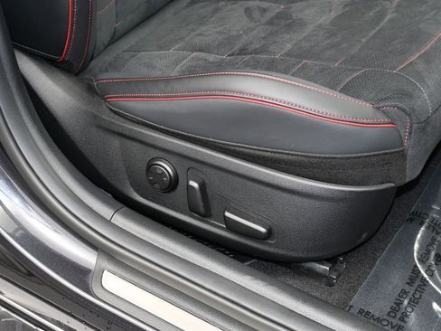 Used 2023 Kia Stinger GT2 image 53