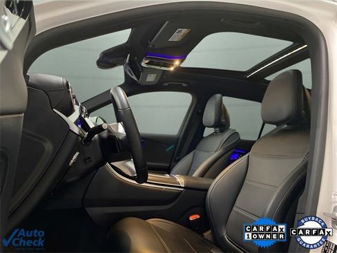 Used 2024 Mercedes-Benz GLC 300 image 19