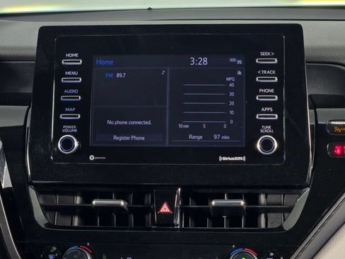 Used 2022 Toyota Camry SE FWD image 24