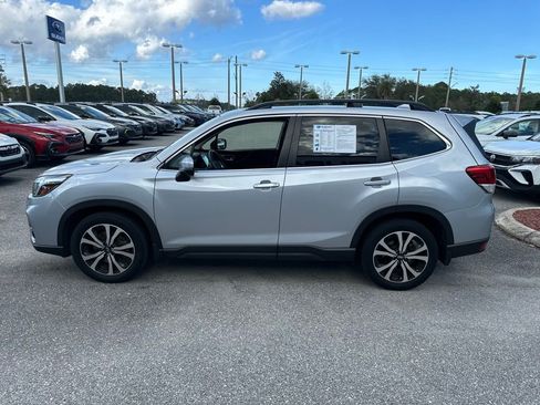 Used 2020 Subaru Forester Limited w/ Popular Package #3 image 12