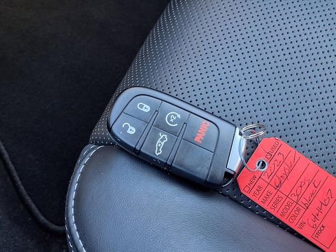 Certified 2023 Chrysler 300 S w/ Comfort Group image 17