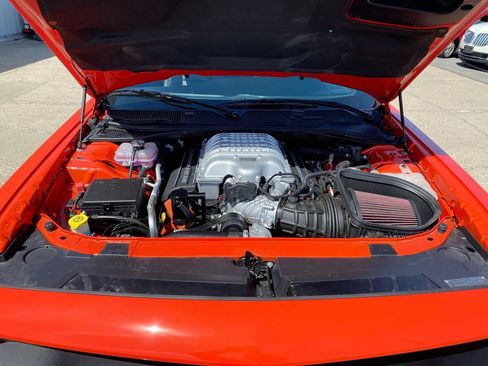 Used 2023 Dodge Challenger SRT Hellcat RWD image 11