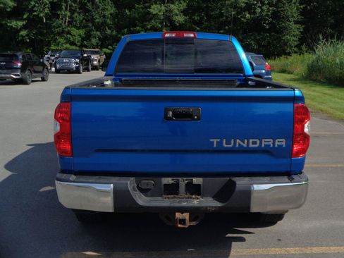 Used 2017 Toyota Tundra SR5 w/ TRD Off Road Package AWD/4WD image 6