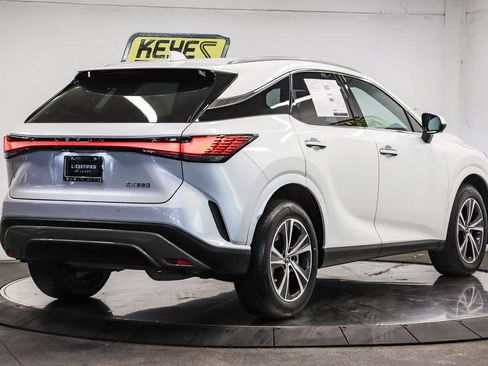 Used 2024 Lexus RX 350 Premium w/ Accessory Package (Z1) FWD image 4