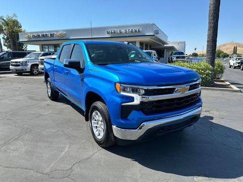 Used 2025 Chevrolet Silverado 1500 LT AWD/4WD image 1
