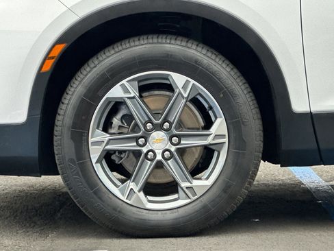 Used 2024 Chevrolet Blazer LT image 26