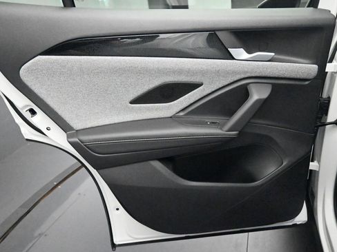 New 2026 Volkswagen Tiguan S FWD image 22
