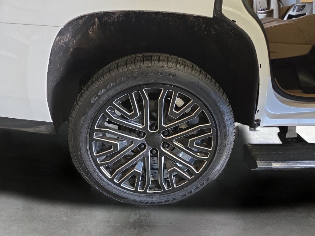 Used 2020 Cadillac Escalade Platinum AWD/4WD image 44